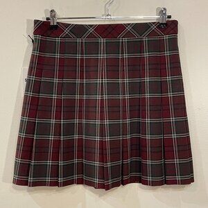 New Aritzia Sunday Best Holiday Plaid Pleated Mini Skirt Red Green 10, M